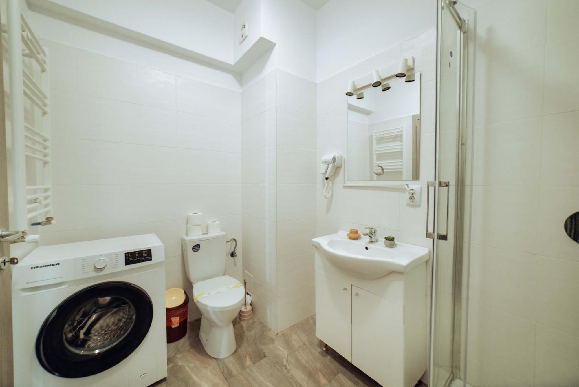 Cozy Apartments - One Residence Iasi Buitenkant foto